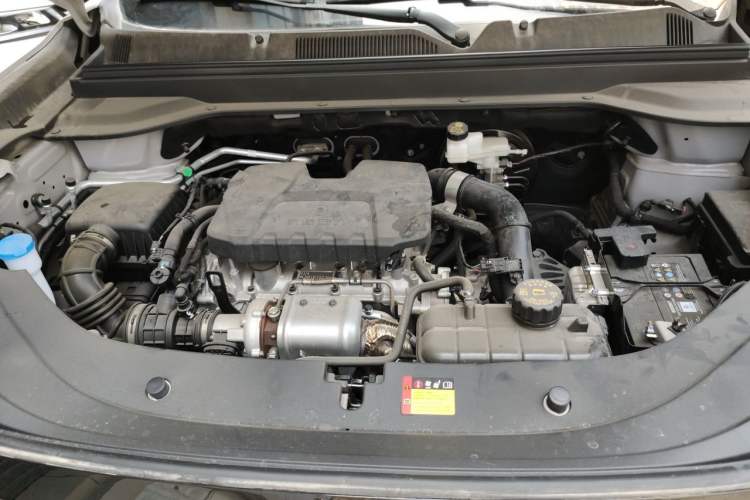 Used Wuling Starlight 560 2026 1.5T CVT Elite Edition Engine Bay