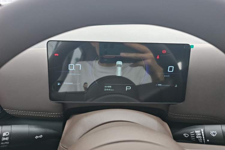Used Wuling Starlight 560 2026 1.5T CVT Elite Edition Instrument Cluster