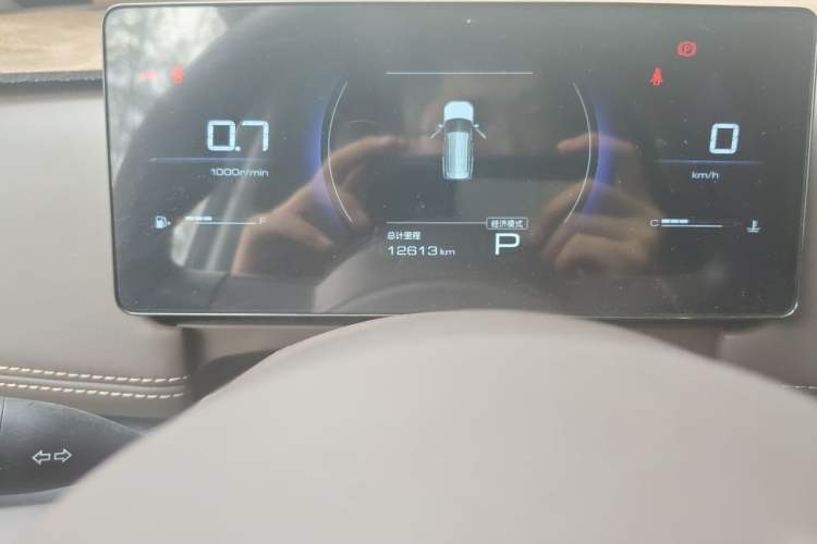 Used Wuling Starlight 560 2026 1.5T CVT Elite Edition Odometer Close Up