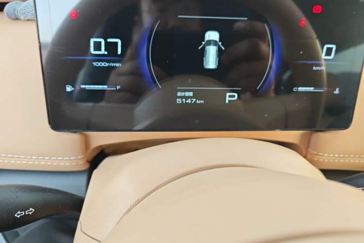 Used Wuling Starlight 560 2026 1.5T CVT Elite Edition Odometer Close Up