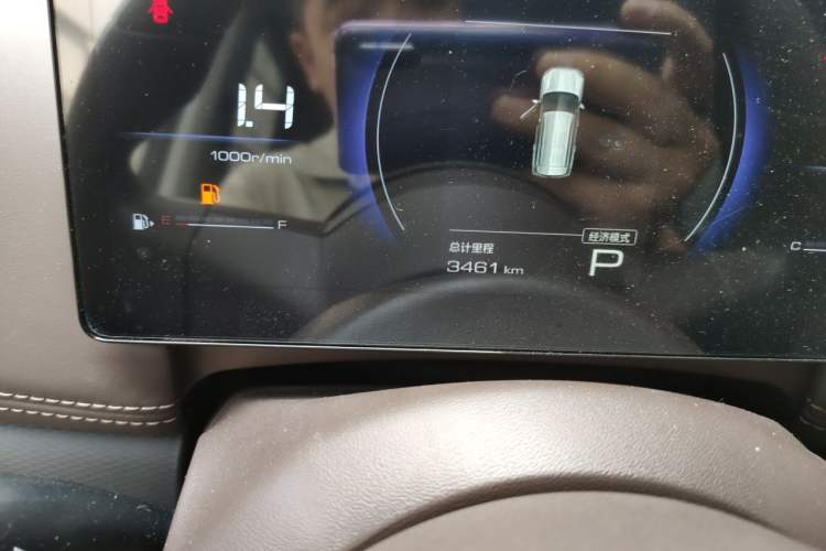 Used Wuling Starlight 560 2026 1.5T CVT Elite Edition Odometer Close Up