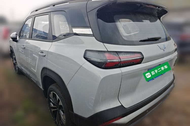 Used Wuling Starlight 560 2026 1.5T CVT Elite Edition Rear Left 45 Deg