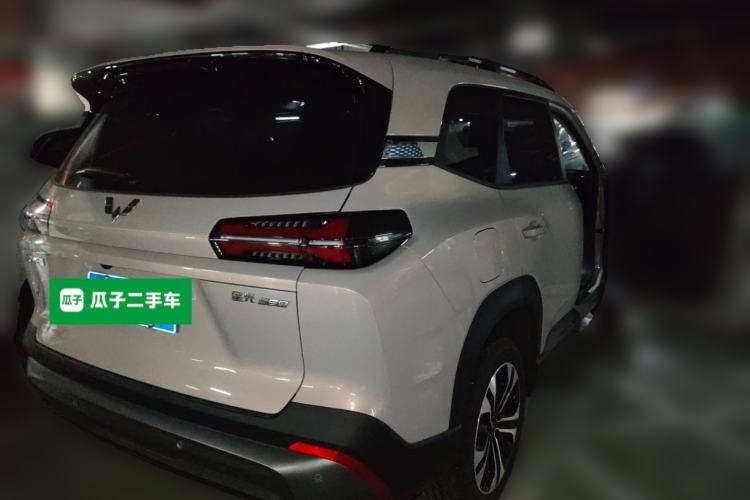 Used Wuling Starlight 560 2026 1.5T CVT Elite Edition Rear Right 45 Deg