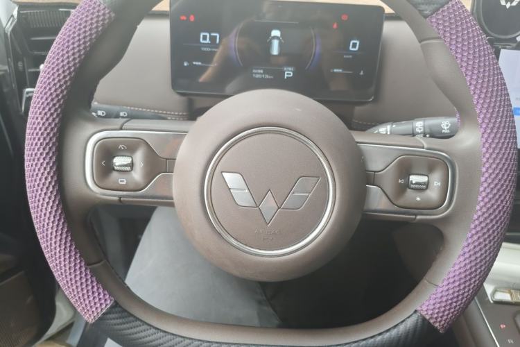 Used Wuling Starlight 560 2026 1.5T CVT Elite Edition Steering Wheel