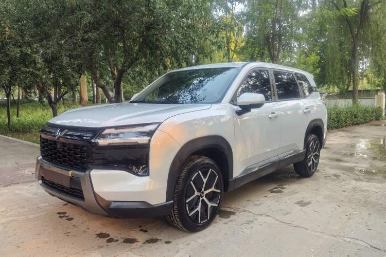 Gebrauchter Wuling Starlight 560 2026 1.5T 6MT Comfort Edition Guazi used car, China used car export, Used car for sale, Used  cars, Cheapest cars for sale