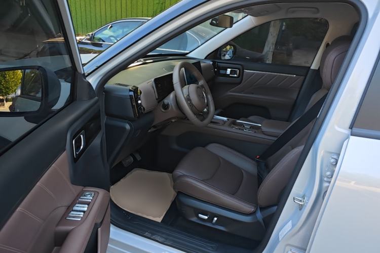 Used Wuling Starlight 560 2026 1.5T CVT Elite Edition Driver Seat