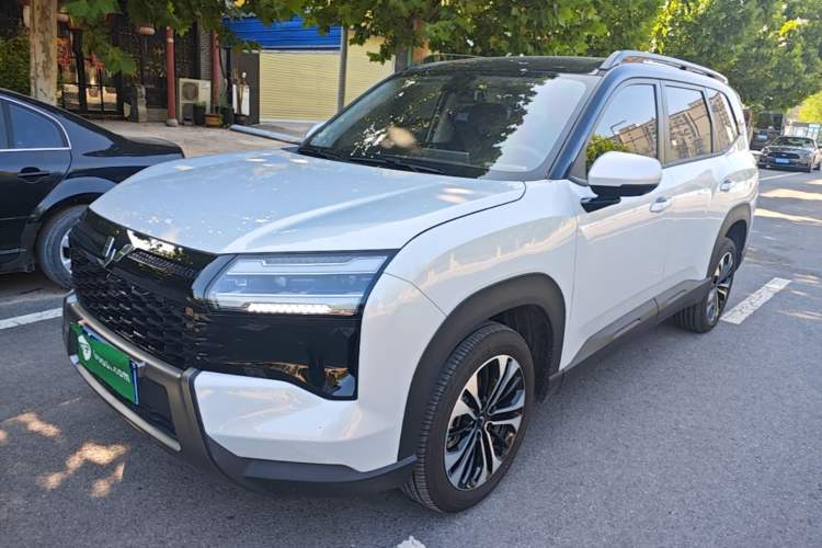 Wuling Starlight 560 2026 1.5T CVT Elite Edition usata Guazi used car, China used car export, Used car for sale, Used cars, Cheapest cars for sale