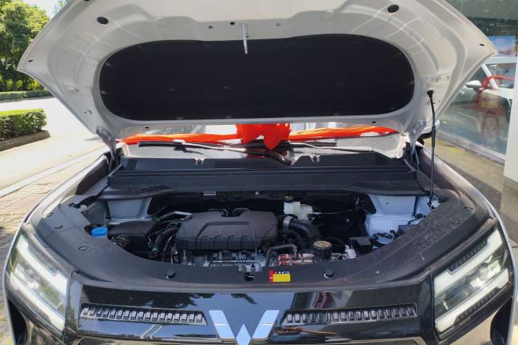Used Wuling Starlight 560 2026 1.5T CVT Elite Edition Engine Bay