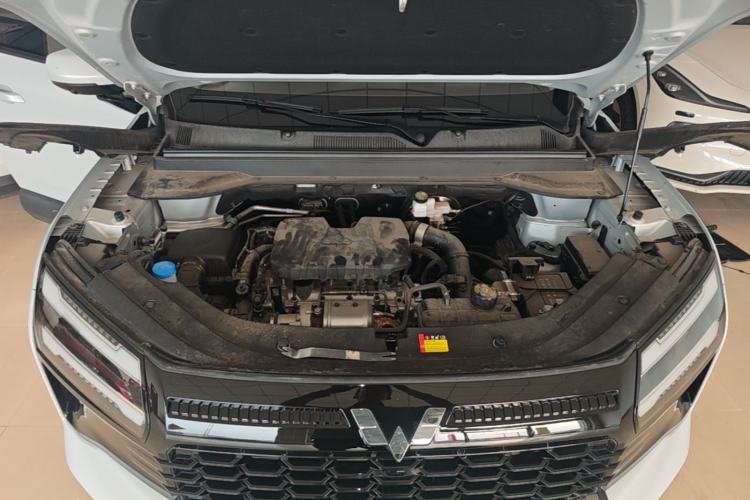 Used Wuling Starlight 560 2026 1.5T CVT Elite Edition Engine Bay