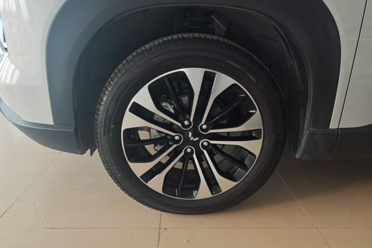 Used Wuling Starlight 560 2026 1.5T CVT Elite Edition Exterior 4