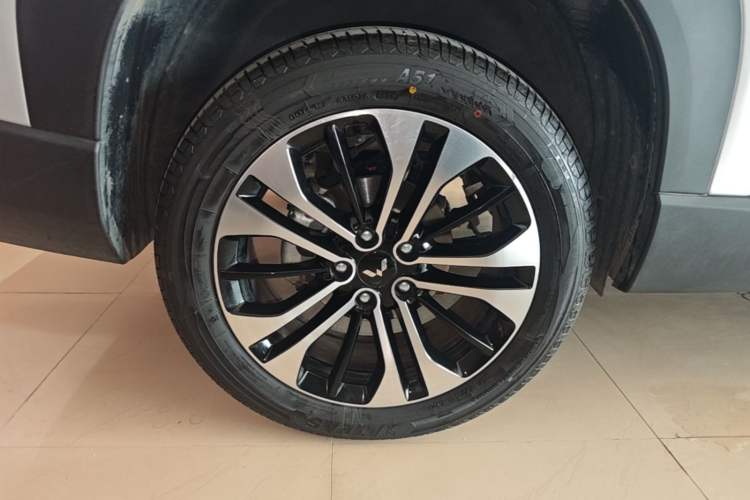 Used Wuling Starlight 560 2026 1.5T CVT Elite Edition Exterior 5