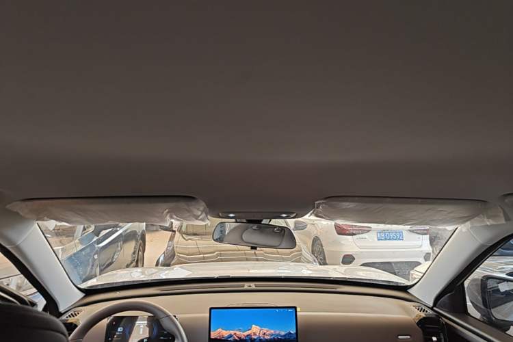 Used Wuling Starlight 560 2026 1.5T CVT Elite Edition Headliner