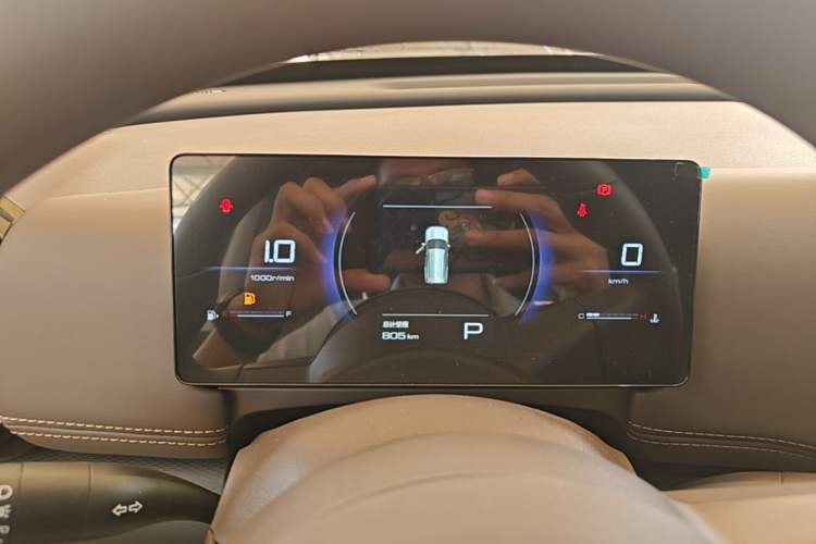 Used Wuling Starlight 560 2026 1.5T CVT Elite Edition Instrument Cluster