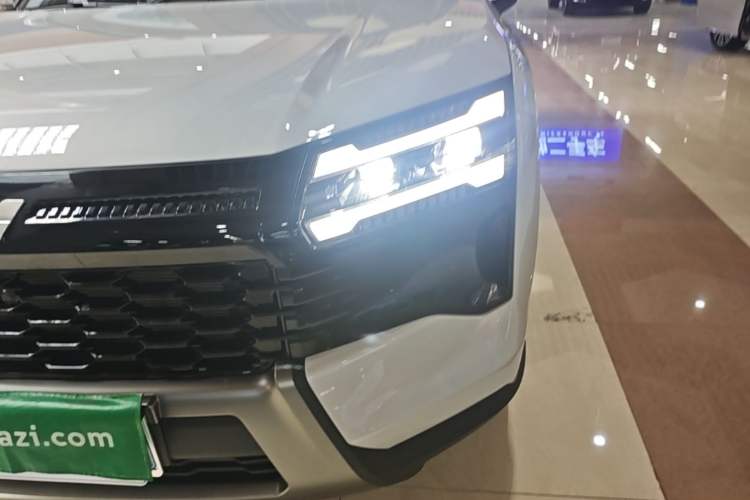 Used Wuling Starlight 560 2026 1.5T CVT Elite Edition Left Front Headlight