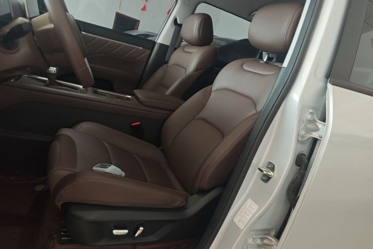 Used Wuling Starlight 560 2026 1.5T CVT Elite Edition Left Front Seat