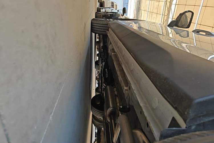 Used Wuling Starlight 560 2026 1.5T CVT Elite Edition Left Side Sill