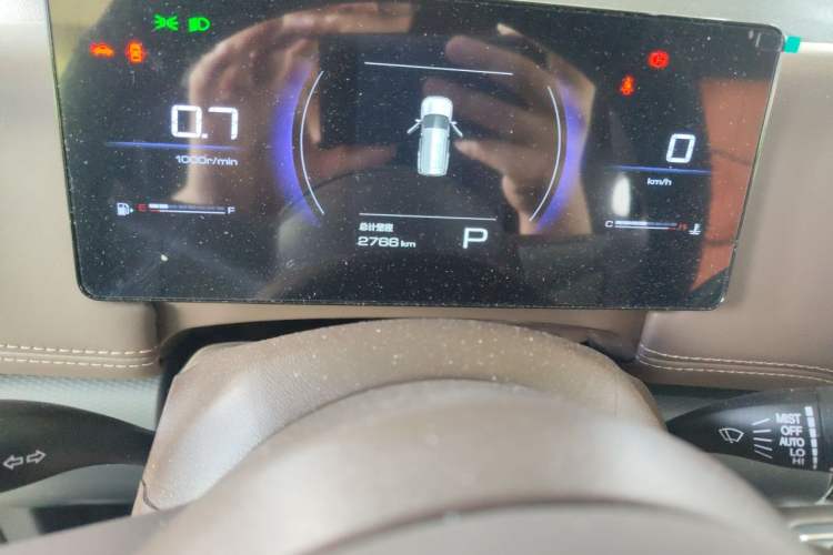 Used Wuling Starlight 560 2026 1.5T CVT Elite Edition Odometer Close Up