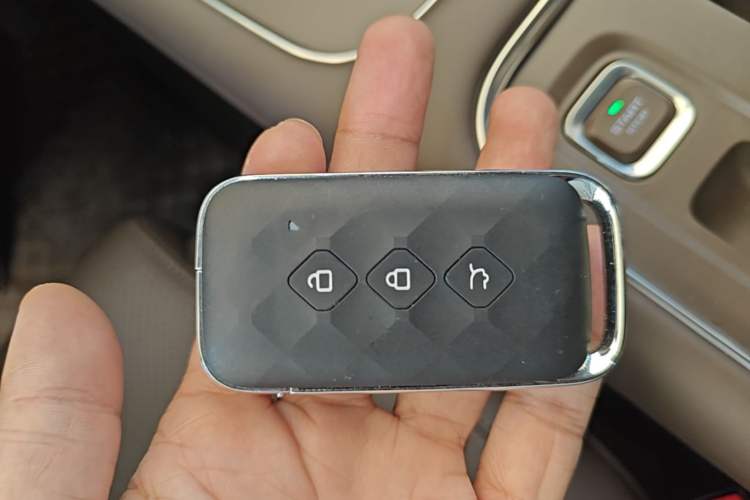 Used Wuling Starlight 560 2026 1.5T CVT Elite Edition Vehicle Key