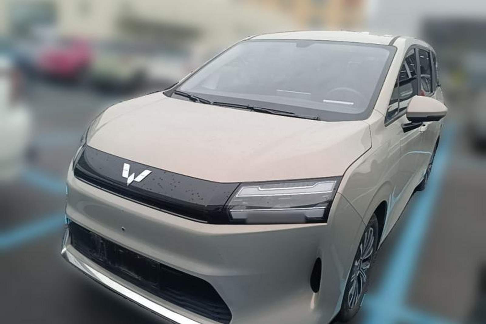 Фото Wuling с площадки