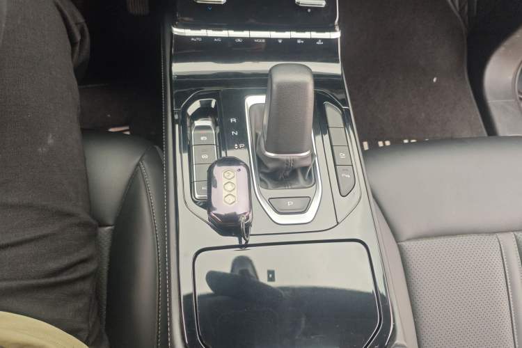 Used Wuling Victory 2020 1.5T CVT Flagship Edition Gear Lever