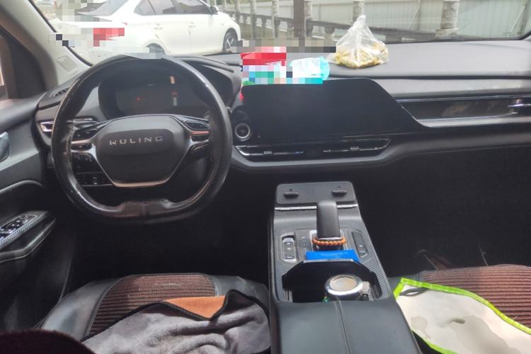 Used Wuling Victory 2020 1.5T CVT Flagship Edition Center Console
