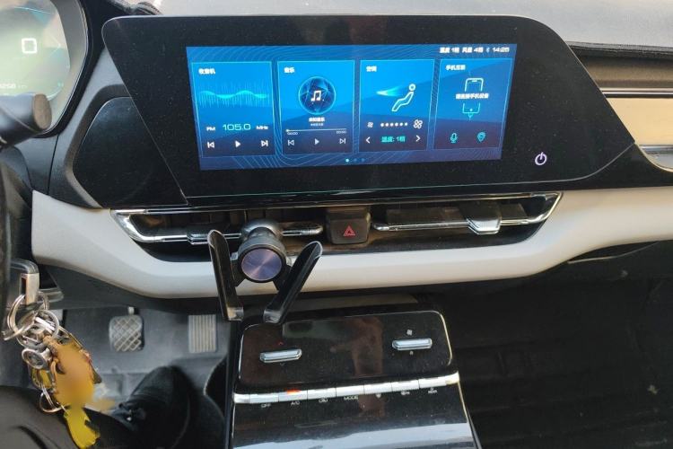 Used Wuling Victory 2020 1.5T Manual Elite Edition Audio And AC Panel