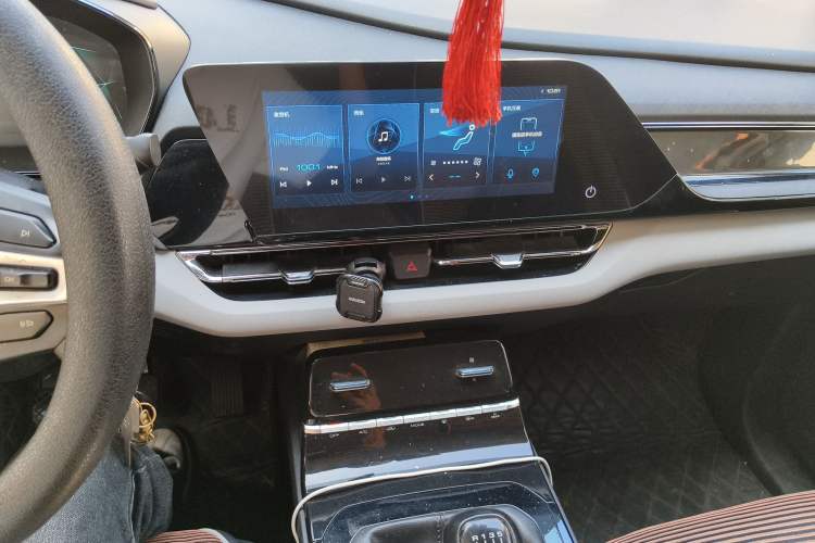Used Wuling Victory 2020 1.5T Manual Elite Edition Audio And AC Panel