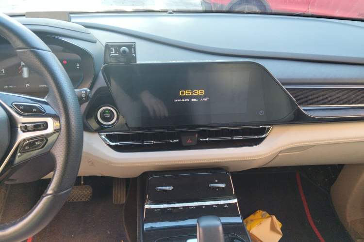 Used Wuling Victory 2020 1.5T CVT Flagship Edition Audio And AC Panel