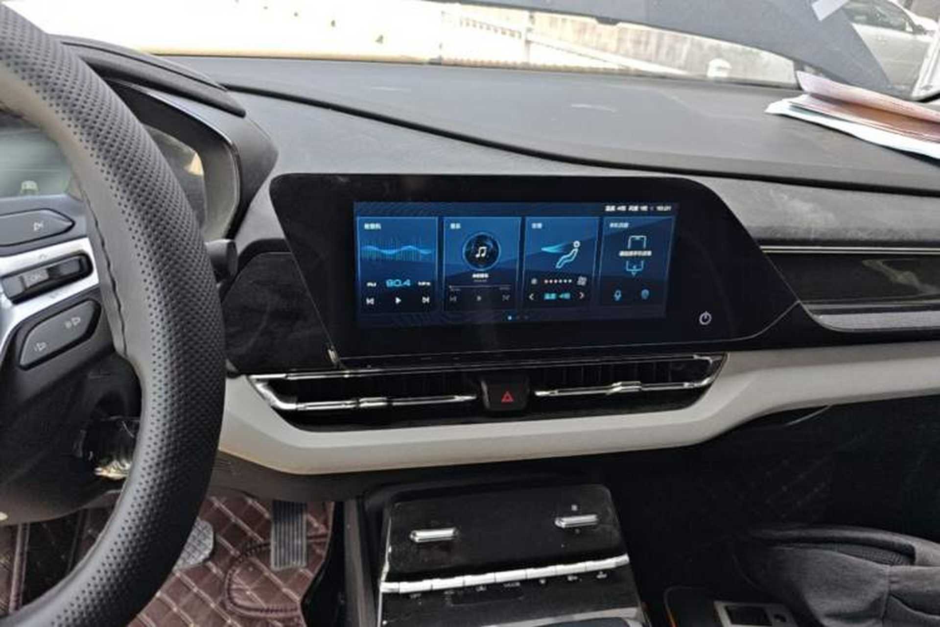 Used Wuling Victory 2020 1.5T CVT Elite Model Audio And AC Panel
