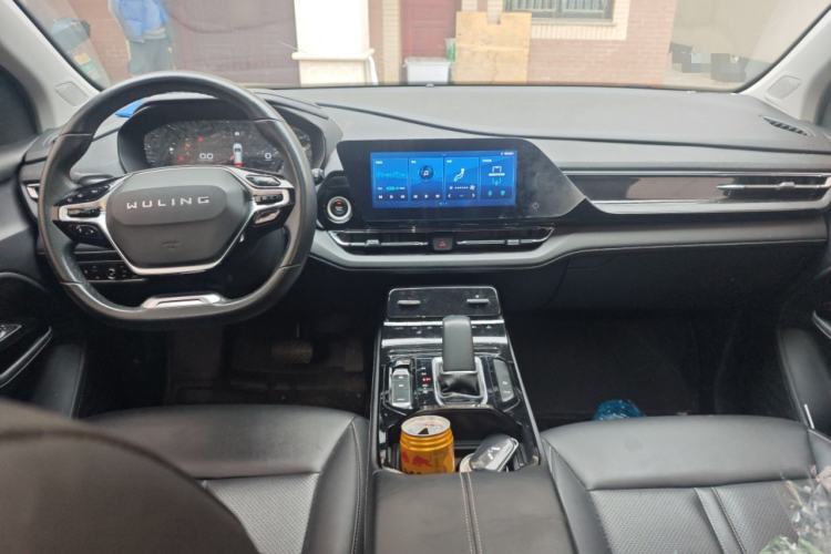 Used Wuling Victory 2020 1.5T CVT Flagship Edition Center Console