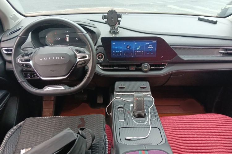 Used Wuling Victory 2020 1.5T CVT Flagship Edition Center Console