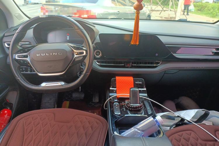 Used Wuling Victory 2020 1.5T CVT Flagship Edition Center Console