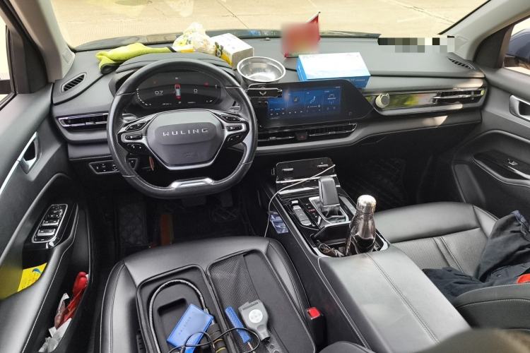Used Wuling Victory 2020 1.5T CVT Flagship Edition Center Console