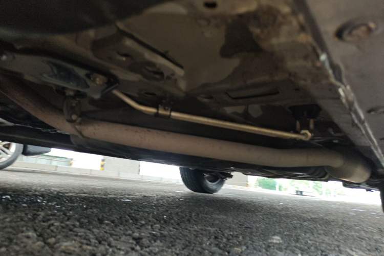 Used Wuling Victory 2020 1.5T CVT Flagship Edition Chassis Front Left