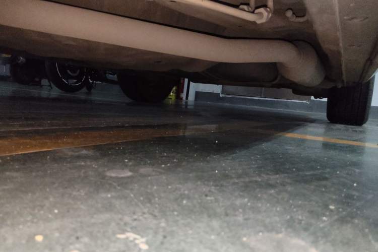 Used Wuling Victory 2020 1.5T CVT Flagship Edition Chassis Front Left
