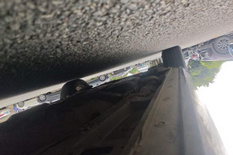 Used Wuling Victory 2020 1.5T CVT Flagship Edition Chassis Front Right