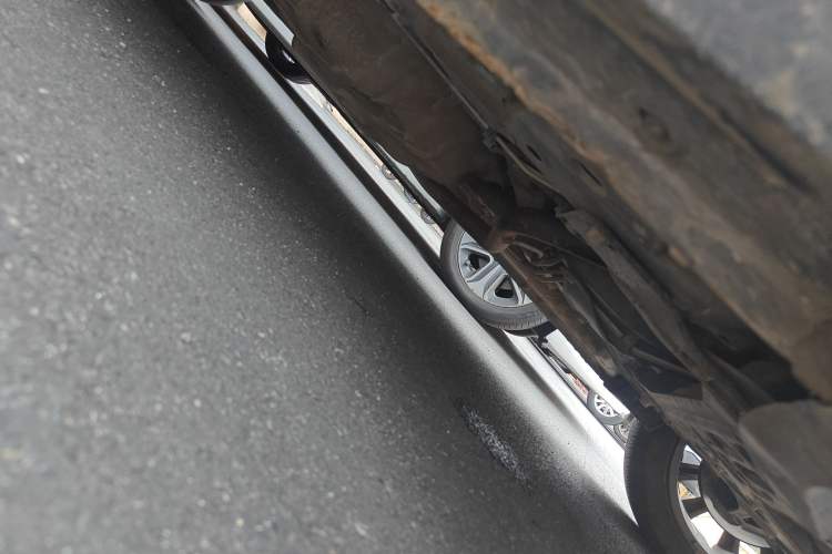 Used Wuling Victory 2020 1.5T Manual Elite Edition Chassis Front Right