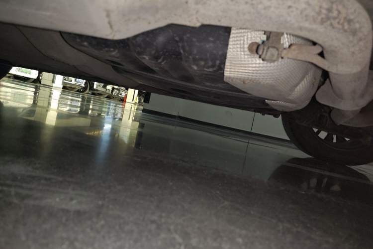 Used Wuling Victory 2020 1.5T CVT Flagship Edition Chassis Rear Left