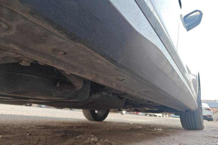 Used Wuling Victory 2020 1.5T CVT Luxury Model Chassis Rear Right