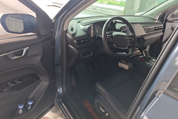 Used Wuling Victory 2020 1.5T CVT Flagship Edition Driver Seat