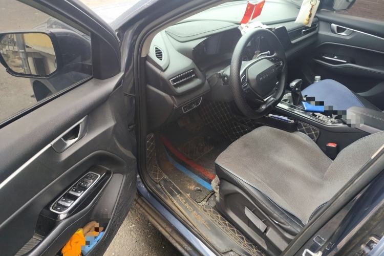 Used Wuling Victory 2020 1.5T CVT Luxury Model Driver Seat