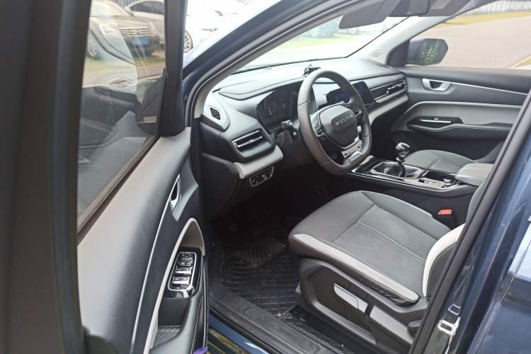 Used Wuling Victory 2020 1.5T Manual Elite Edition Driver Seat