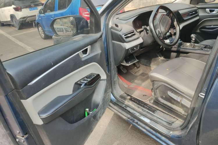 Used Wuling Victory 2020 1.5T Manual Elite Edition Driver Seat