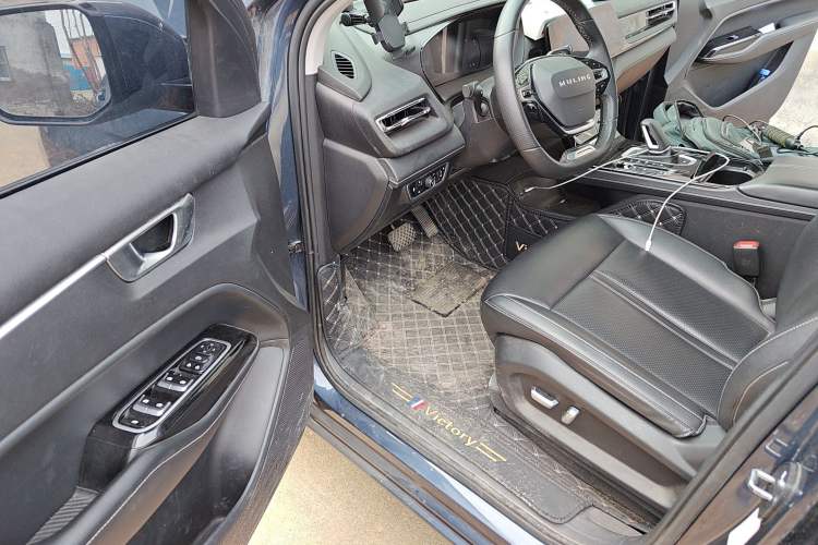 Used Wuling Victory 2020 1.5T CVT Flagship Edition Driver Seat