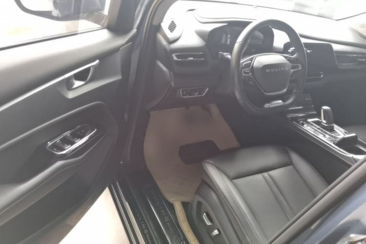 Used Wuling Victory 2020 1.5T CVT Flagship Edition Driver Seat