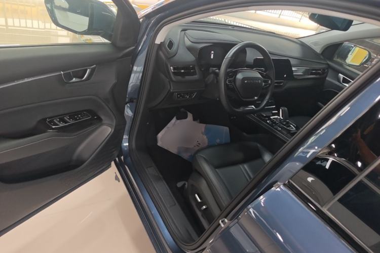 Used Wuling Victory 2020 1.5T CVT Flagship Edition Driver Seat