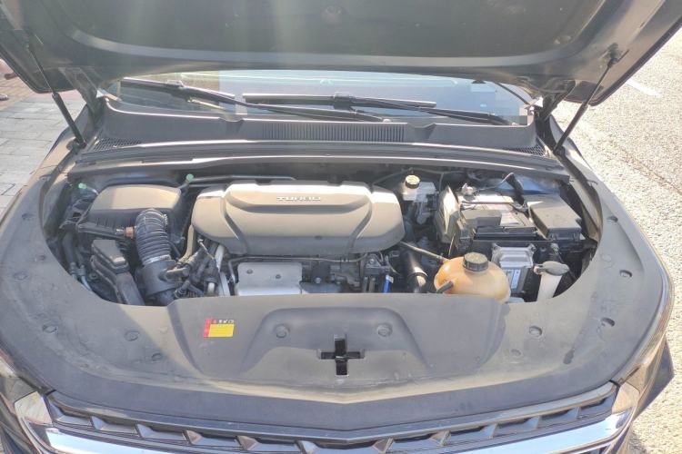 Used Wuling Victory 2020 1.5T CVT Flagship Edition Engine Bay