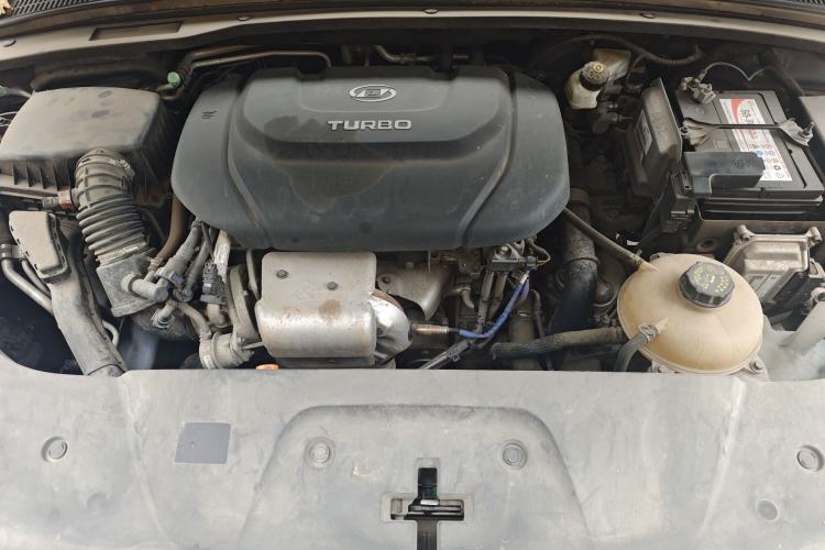 Used Wuling Victory 2020 1.5T CVT Flagship Edition Engine Bay