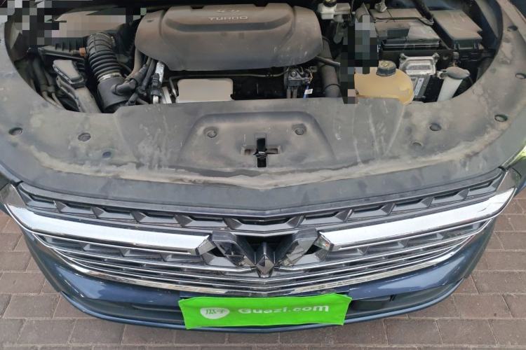 Used Wuling Victory 2020 1.5T CVT Flagship Edition Engine Bay