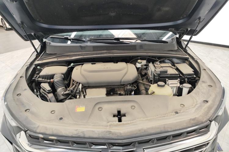 Used Wuling Victory 2020 1.5T CVT Flagship Edition Engine Bay